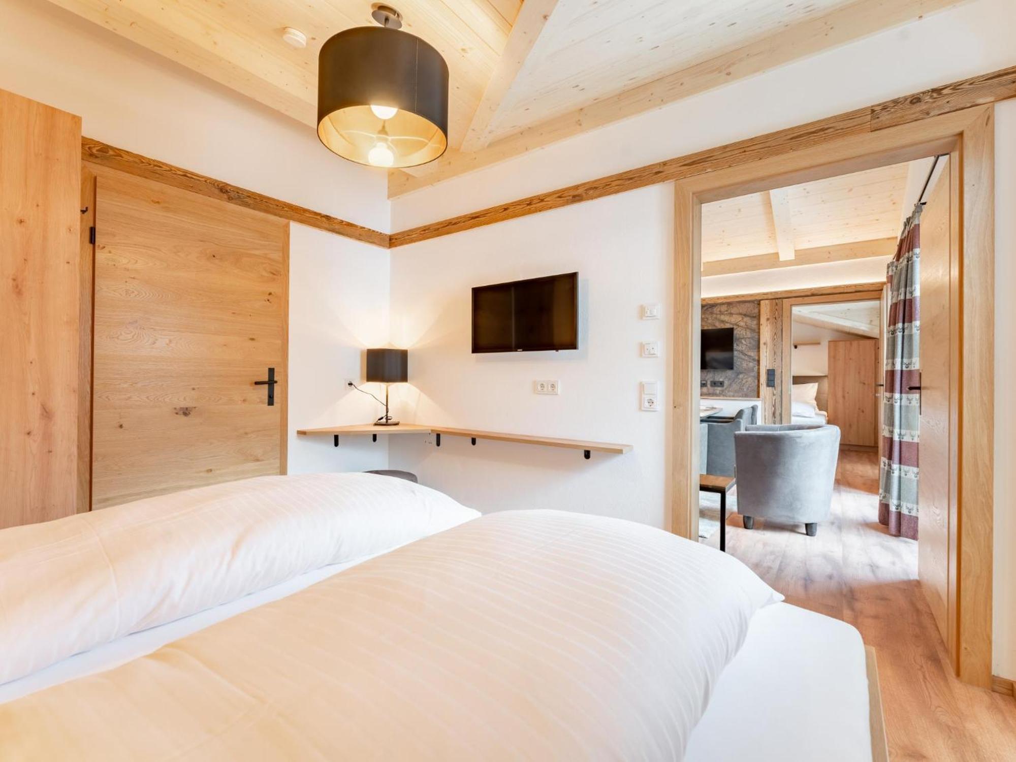 Falken Suites Top 7 Kaprun Exterior photo