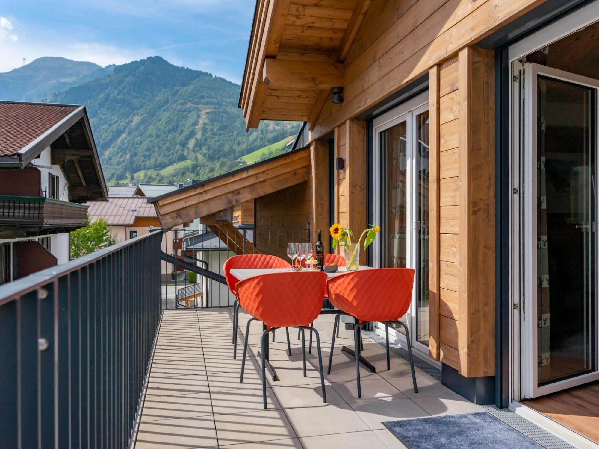Falken Suites Top 7 Kaprun Exterior photo