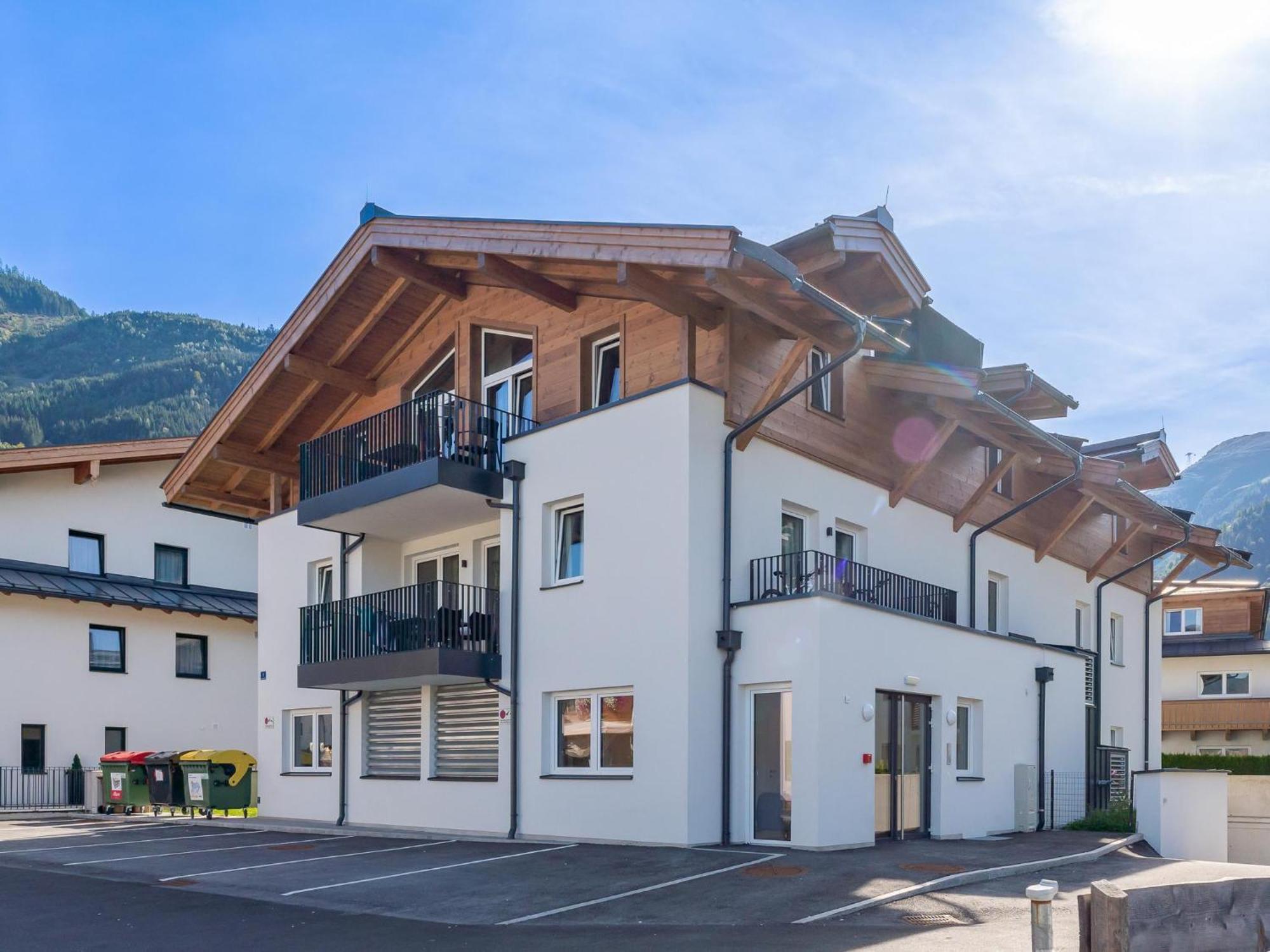 Falken Suites Top 7 Kaprun Exterior photo